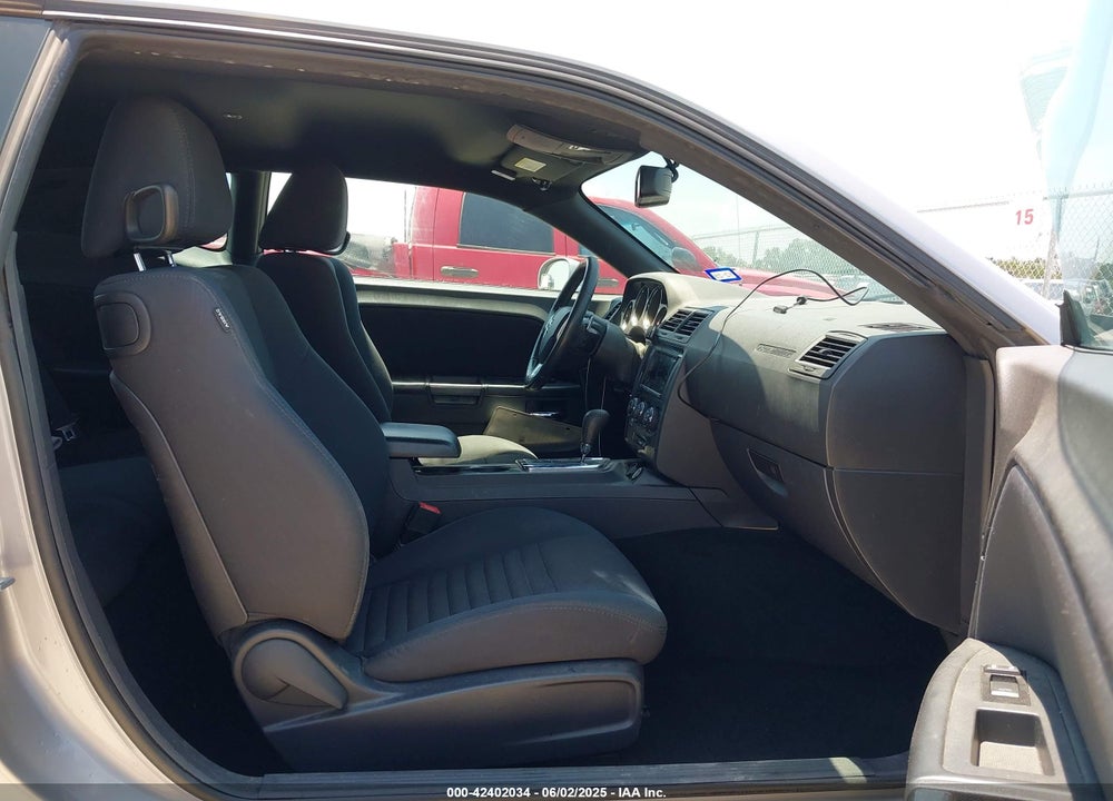 2014 DODGE CHALLENGER VIN: 2C3CDYAG1EH261298