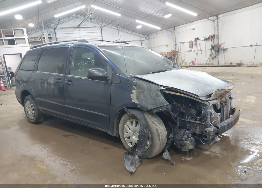 2005 TOYOTA SIENNA LE VIN: 5TDZA23C15S376927