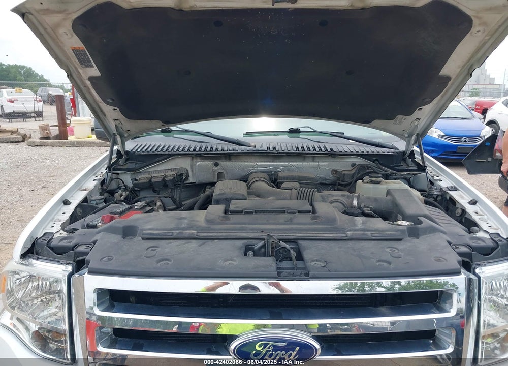 2014 FORD EXPEDITION XLT VIN: 1FMJU1J5XEEF01752