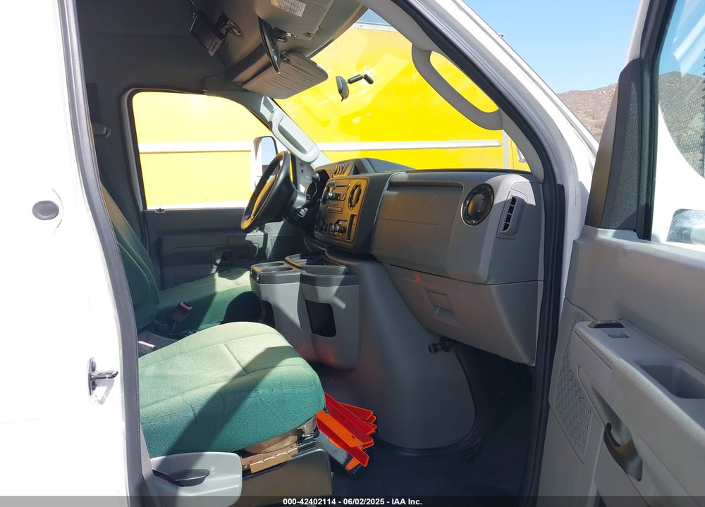 2011 FORD E-450 CUTAWAY VIN: 1FDXE4FS7BDB09062