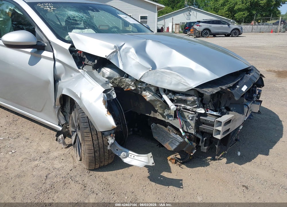 2021 NISSAN ALTIMA VIN: 1N4BL4DV3MN303348