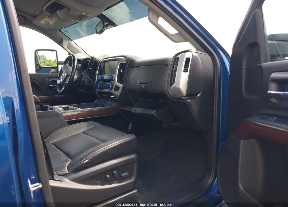 2018 GMC SIERRA 2500HD VIN: 1GT12SEGXJF234158