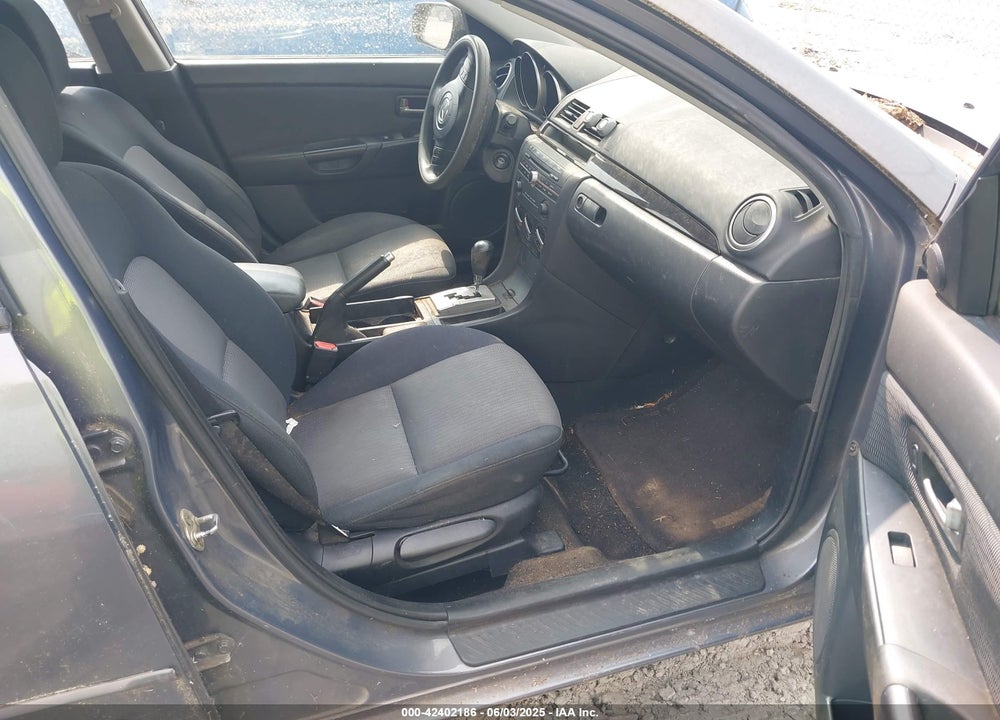 2008 MAZDA MAZDA3 VIN: JM1BK32G981814801