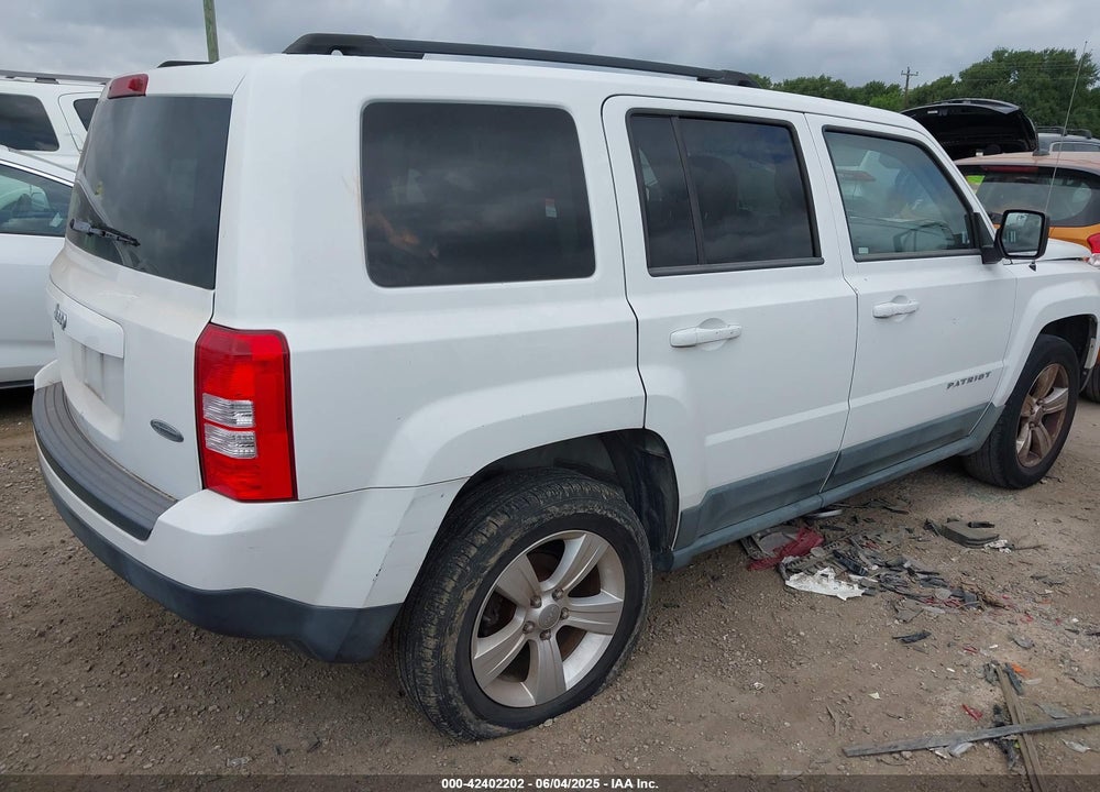 2011 JEEP PATRIOT VIN: 1J4NF1GB5BD210360