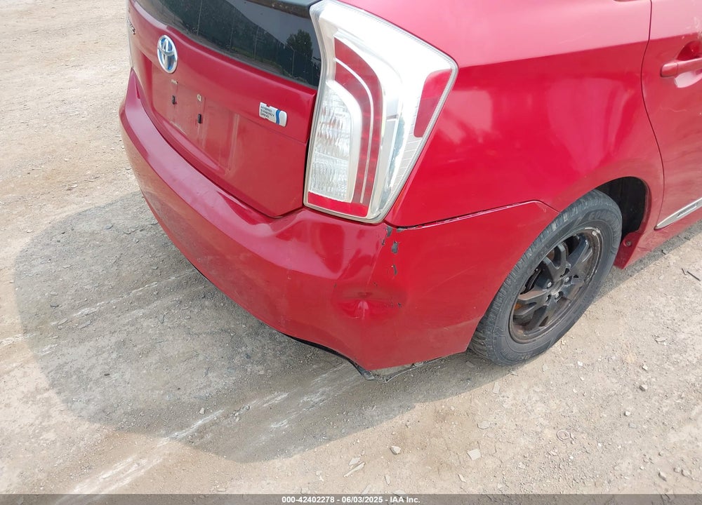 2014 TOYOTA PRIUS VIN: JTDKN3DU6E1738458