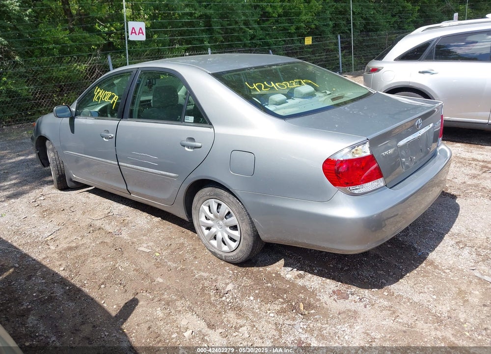 2005 TOYOTA CAMRY LE VIN: 4T1BE32K55U972084