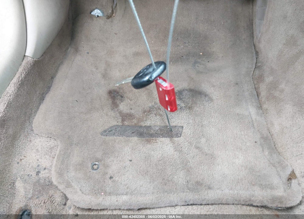 2000 TOYOTA AVALON XLS VIN: 4T1BF28B6YU036865