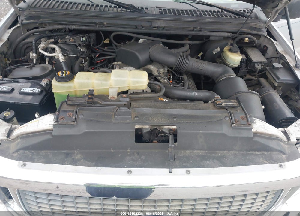2000 FORD EXCURSION XLT VIN: 1FMNU40S9YEE01981