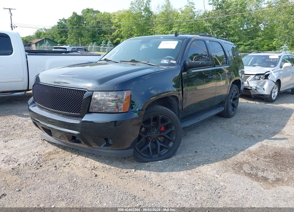 2011 CHEVROLET TAHOE VIN: 1GNSKBE03BR320118