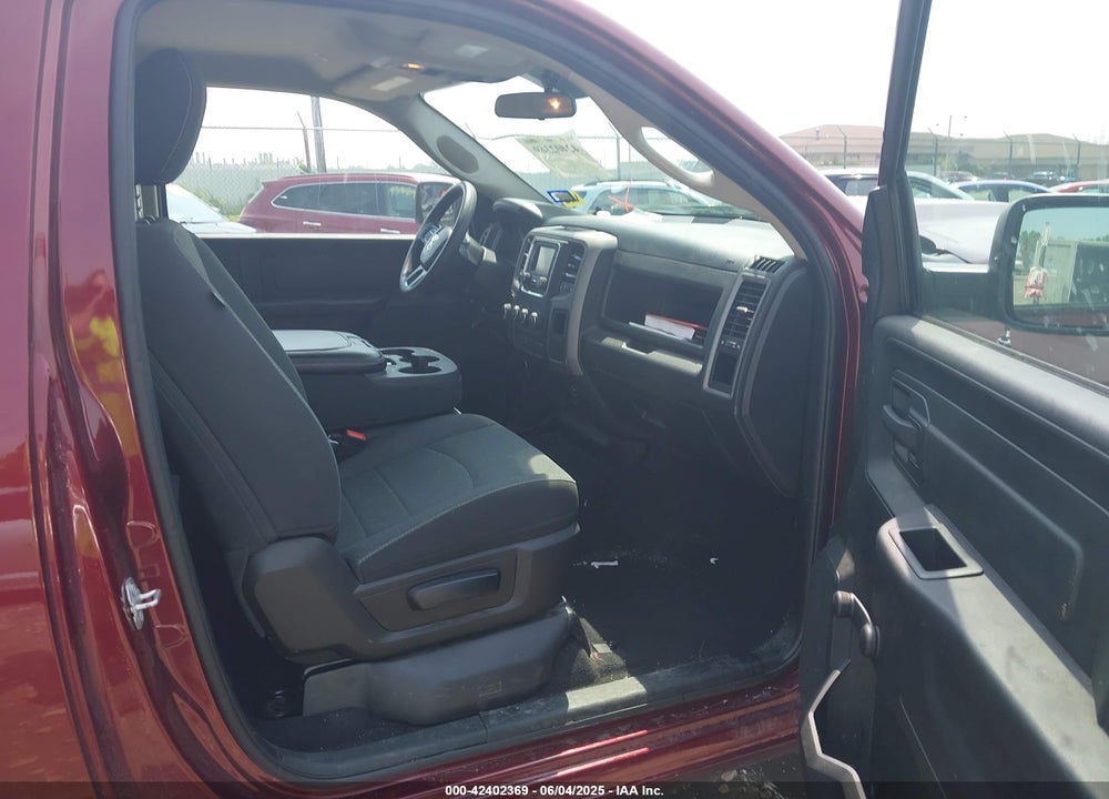 2021 RAM 1500 VIN: 3C6JR7DG7MG643643
