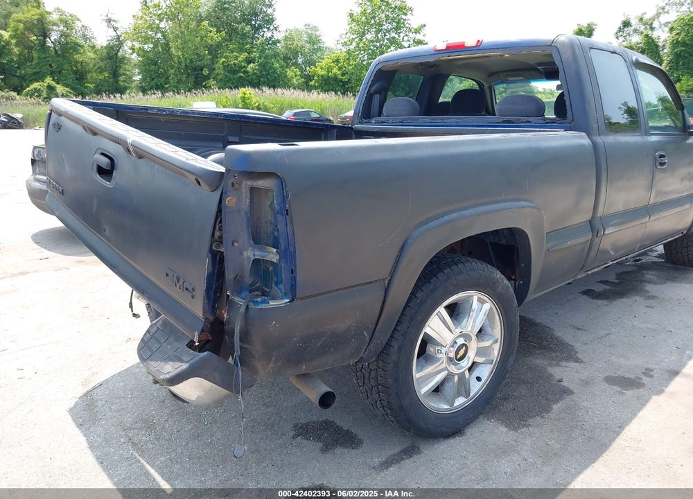 2000 GMC SIERRA 1500 SLE VIN: 2GTEC19V8Y1234226