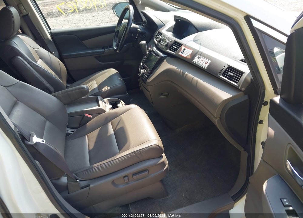 2014 HONDA ODYSSEY EX-L VIN: 5FNRL5H63EB131596