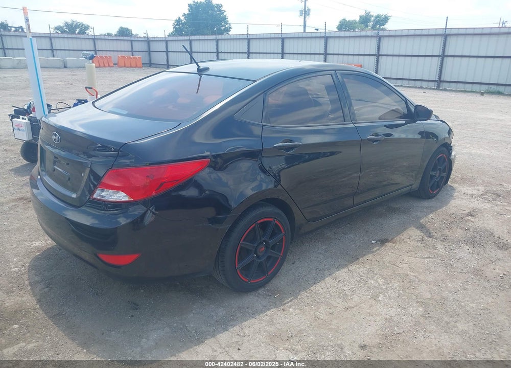 2013 HYUNDAI ACCENT VIN: KMHCT4AE1DU443502