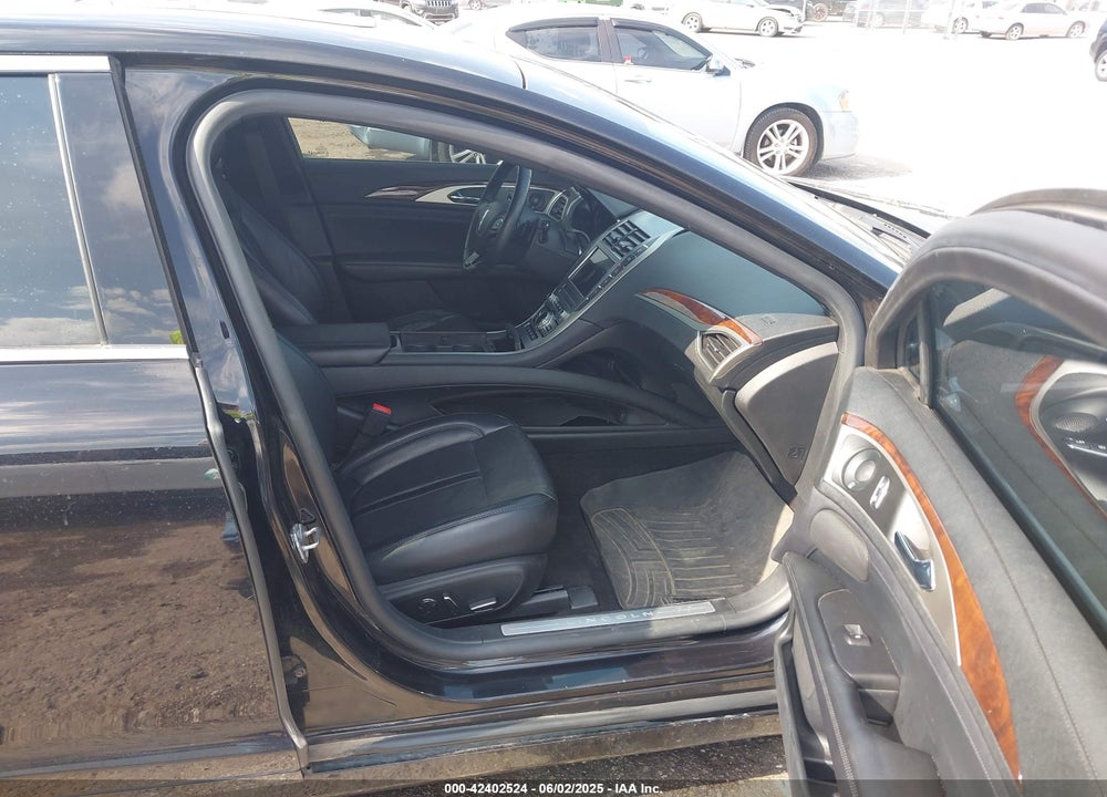 2020 LINCOLN MKZ VIN: 3LN6L5E92LR609404