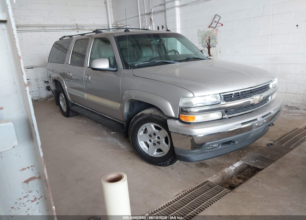 2005 CHEVROLET SUBURBAN K1500 VIN: 3GNFK16Z25G201120