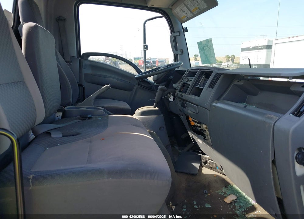 2014 ISUZU DSL REG AT VIN: JALE5W163E7902720