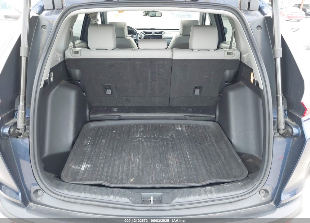 2017 HONDA CR-V VIN: 7FARW1H87HE027980