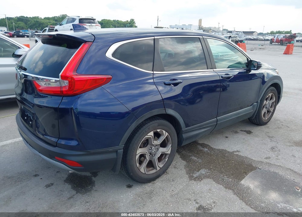 2017 HONDA CR-V VIN: 7FARW1H87HE027980