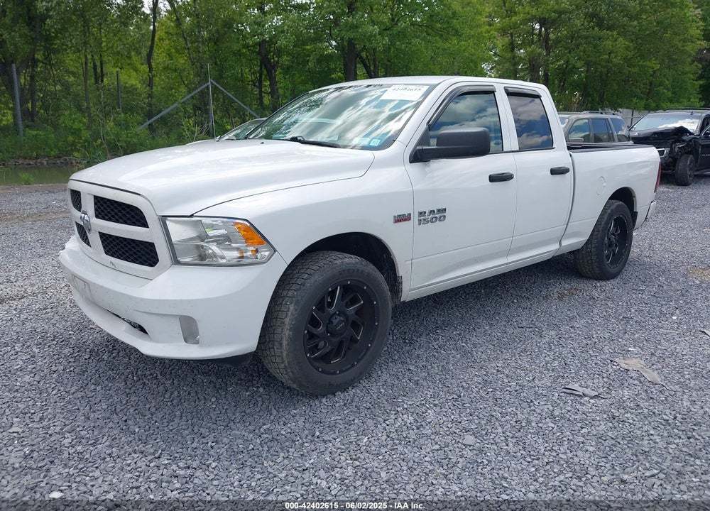 2017 RAM 1500 EXPRESS 4X4 6'4 BOX VIN: 1C6RR7FT8HS811382