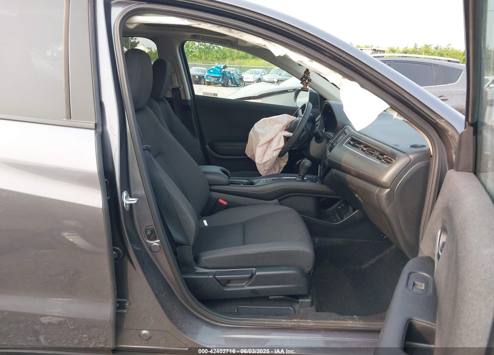 2022 HONDA HR-V VIN: 3CZRU6H53NM763658
