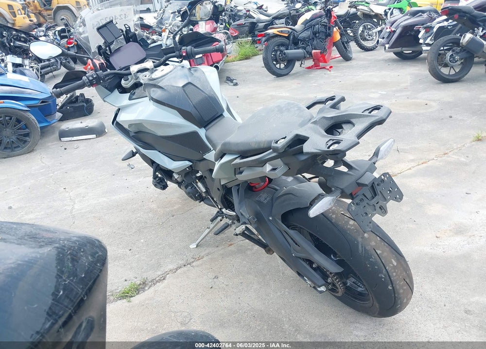 2020 BMW S 1000 XR VIN: WB10E4308LZJ83665