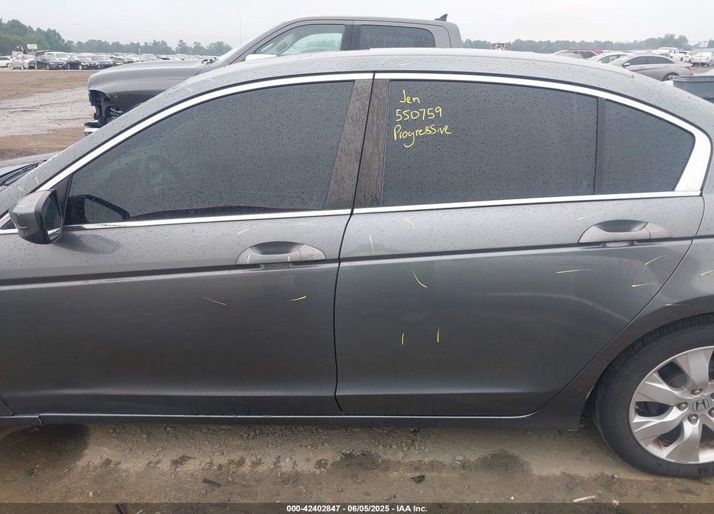 2009 HONDA ACCORD VIN: 1HGCP26889A163151