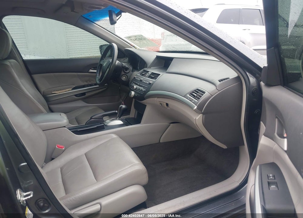 2009 HONDA ACCORD VIN: 1HGCP26889A163151