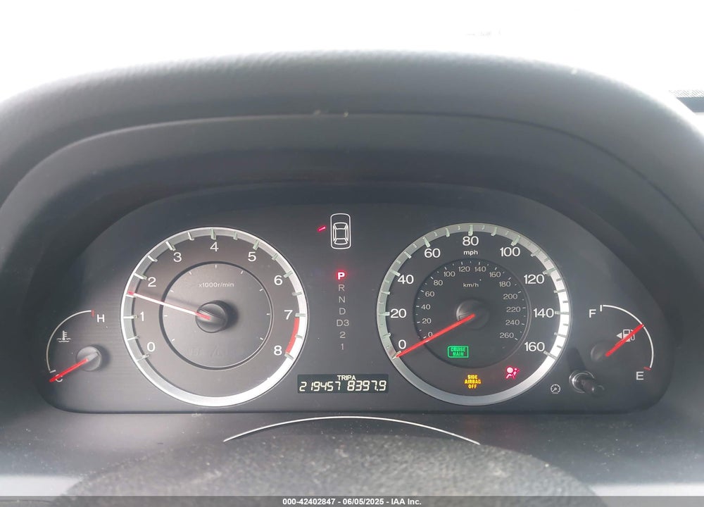 2009 HONDA ACCORD VIN: 1HGCP26889A163151