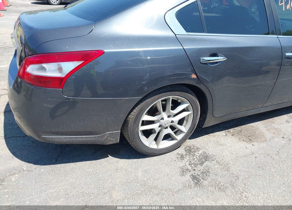 2010 NISSAN MAXIMA VIN: 1N4AA5AP8AC841970
