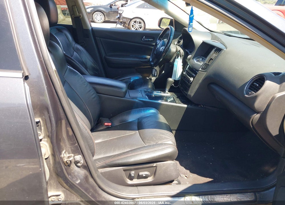 2010 NISSAN MAXIMA VIN: 1N4AA5AP8AC841970