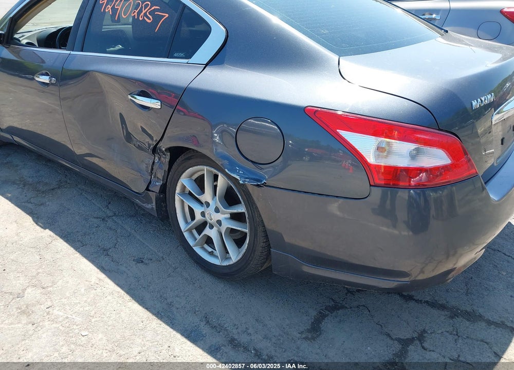 2010 NISSAN MAXIMA VIN: 1N4AA5AP8AC841970
