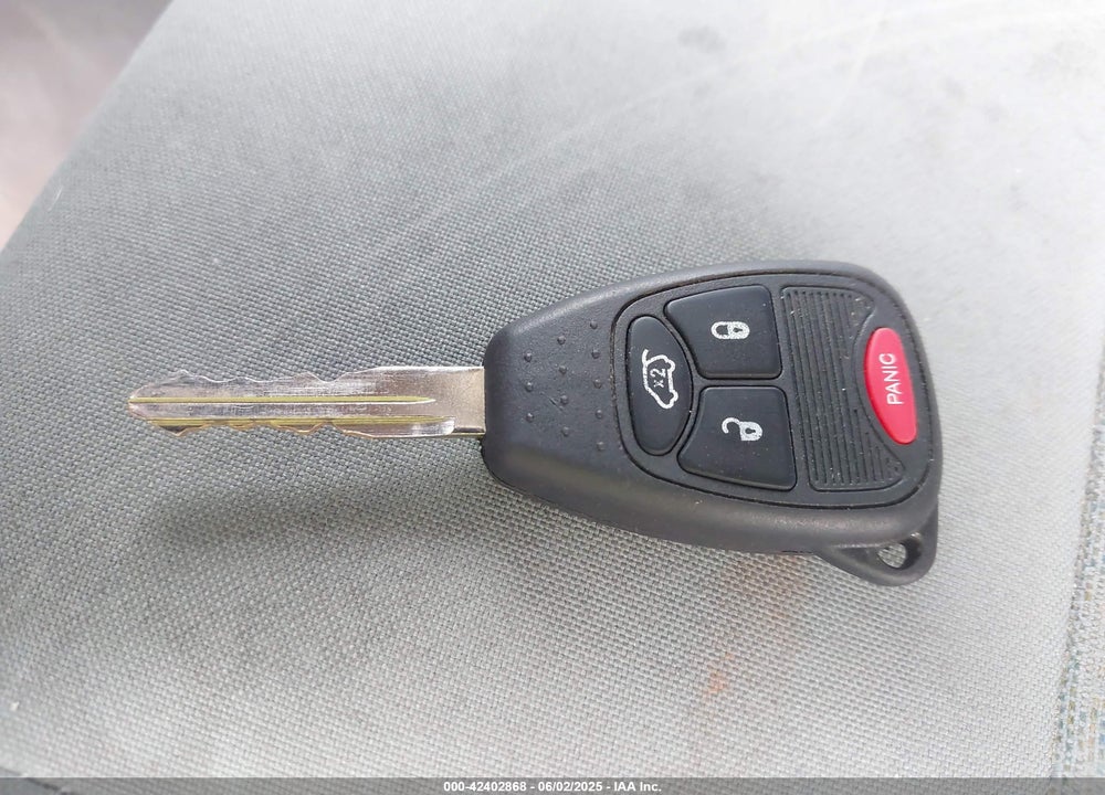 2007 JEEP LIBERTY VIN: 1J4GK48K37W517140