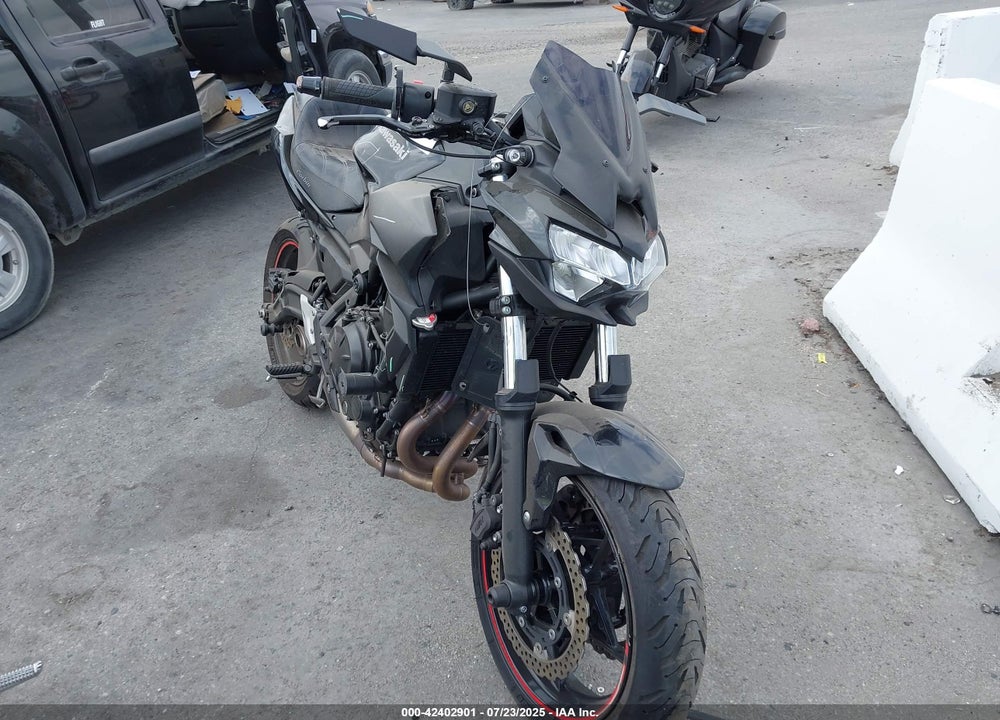 2023 KAWASAKI ER650 P VIN: ML5EREP11PDA83185