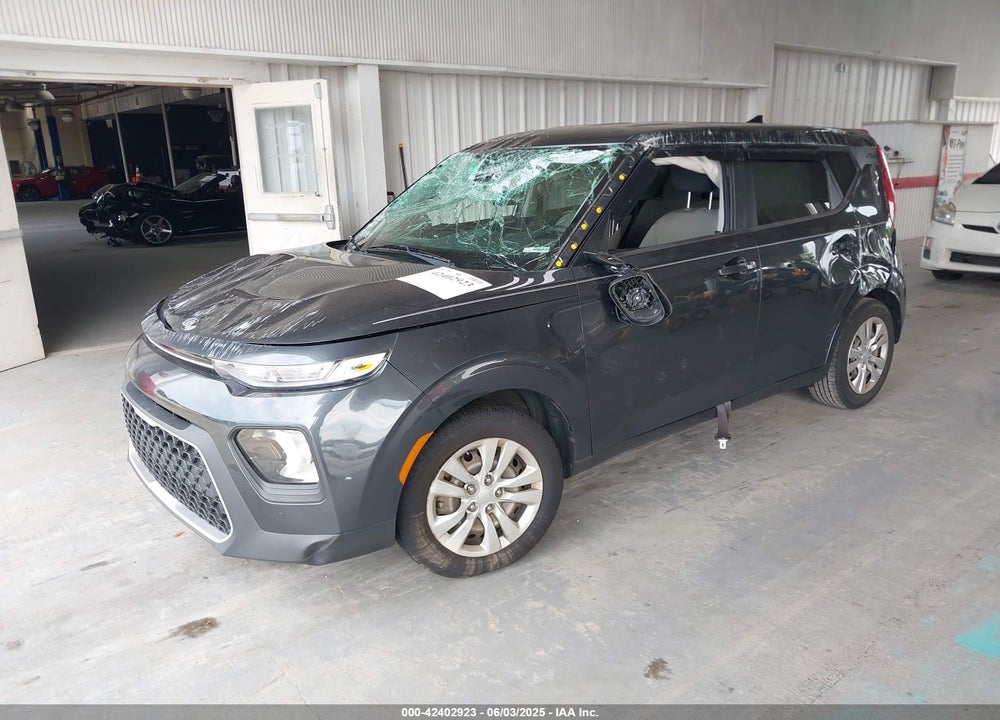 2020 KIA SOUL LX VIN: KNDJ23AU6L7717077