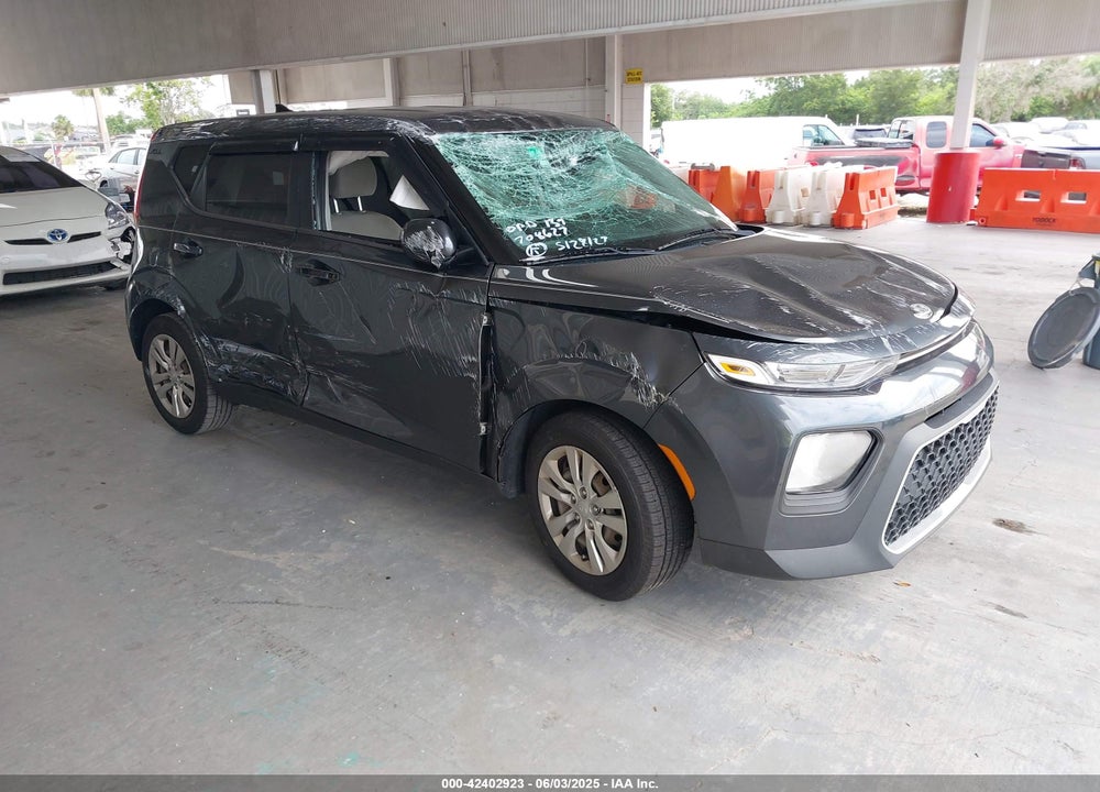 2020 KIA SOUL LX VIN: KNDJ23AU6L7717077