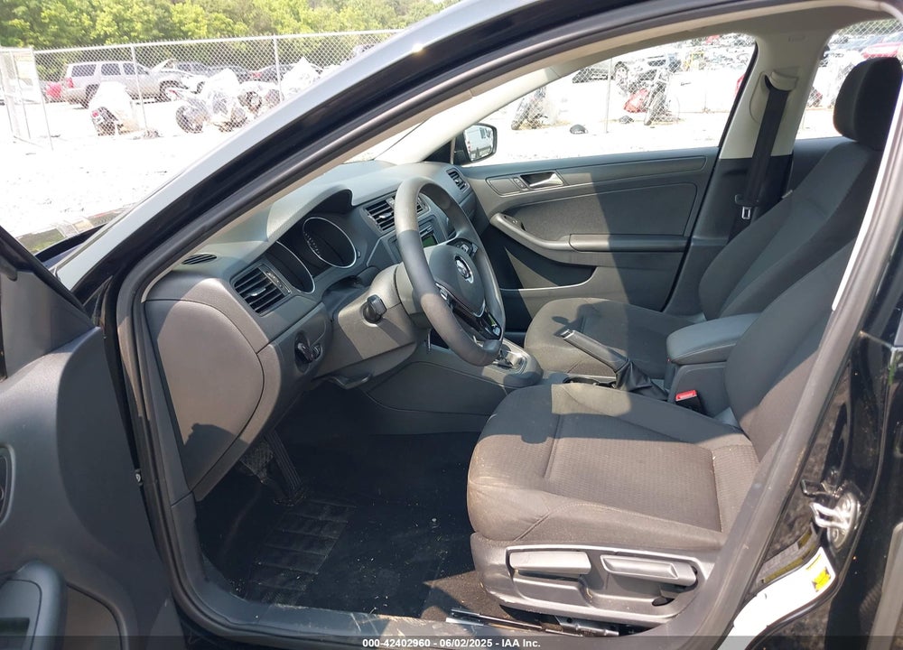 2015 VOLKSWAGEN JETTA VIN: 3VW2K7AJ5FM269102