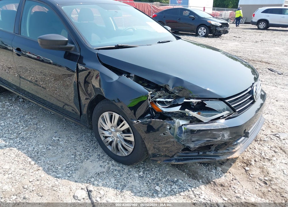 2015 VOLKSWAGEN JETTA VIN: 3VW2K7AJ5FM269102