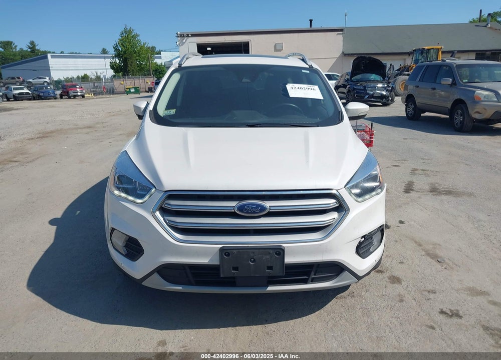 2018 FORD ESCAPE VIN: 1FMCU9J96JUD11473