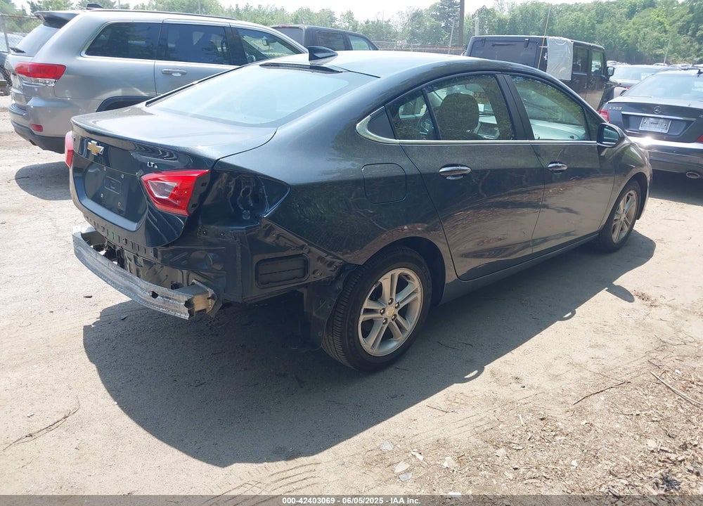 2018 CHEVROLET CRUZE VIN: 1G1BE5SM2J7107544
