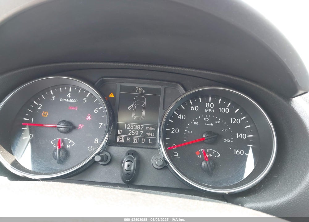 2011 NISSAN ROGUE S KROM EDITION VIN: JN8AS5MV8BW265500