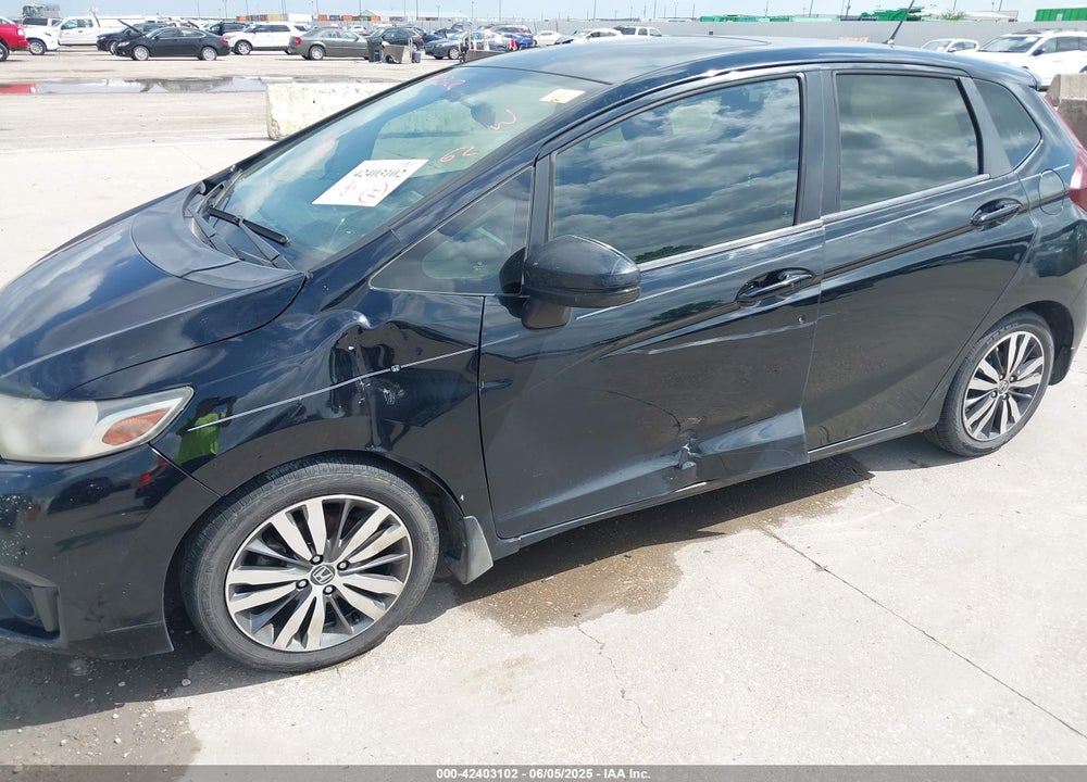2016 HONDA FIT VIN: JHMGK5H72GS014003
