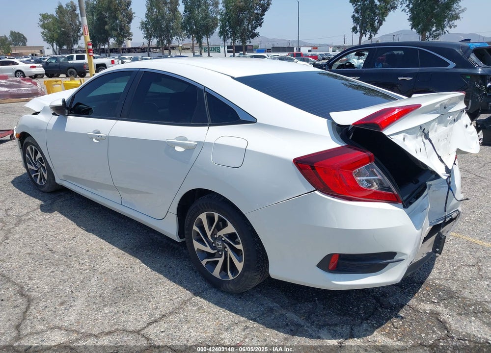 2016 HONDA CIVIC VIN: 2HGFC2F76GH562669