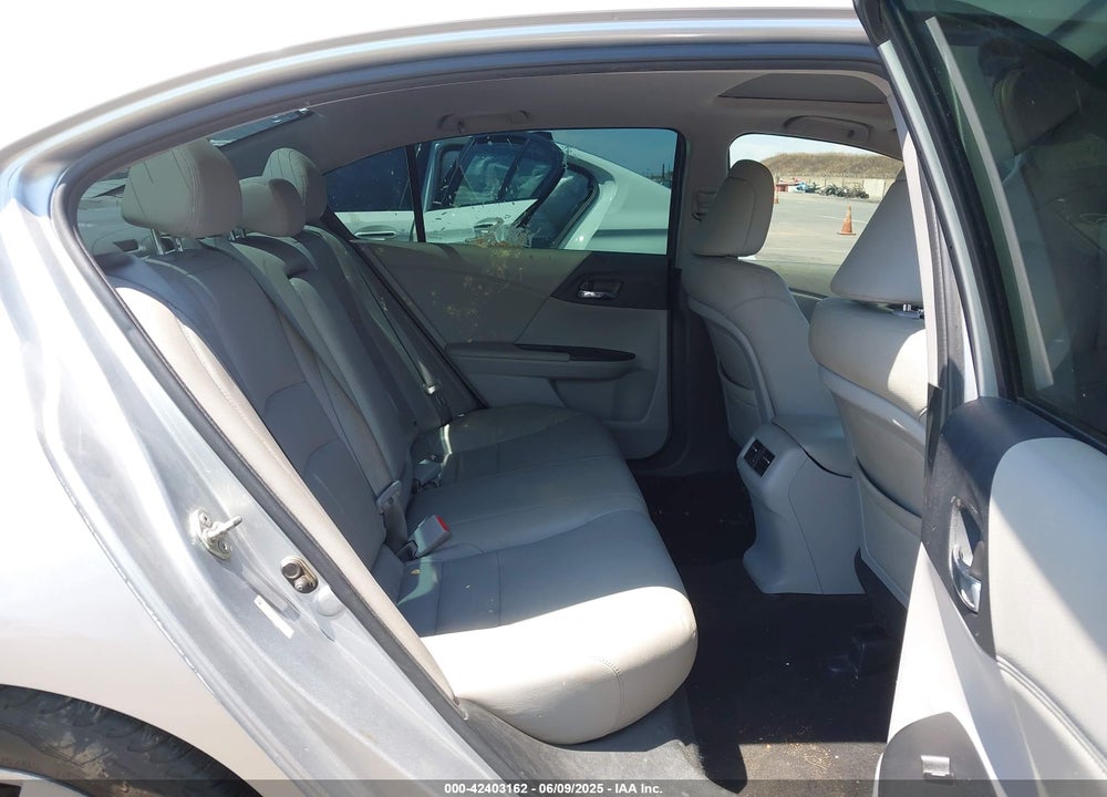 2014 HONDA ACCORD VIN: 1HGCR2F86EA149186
