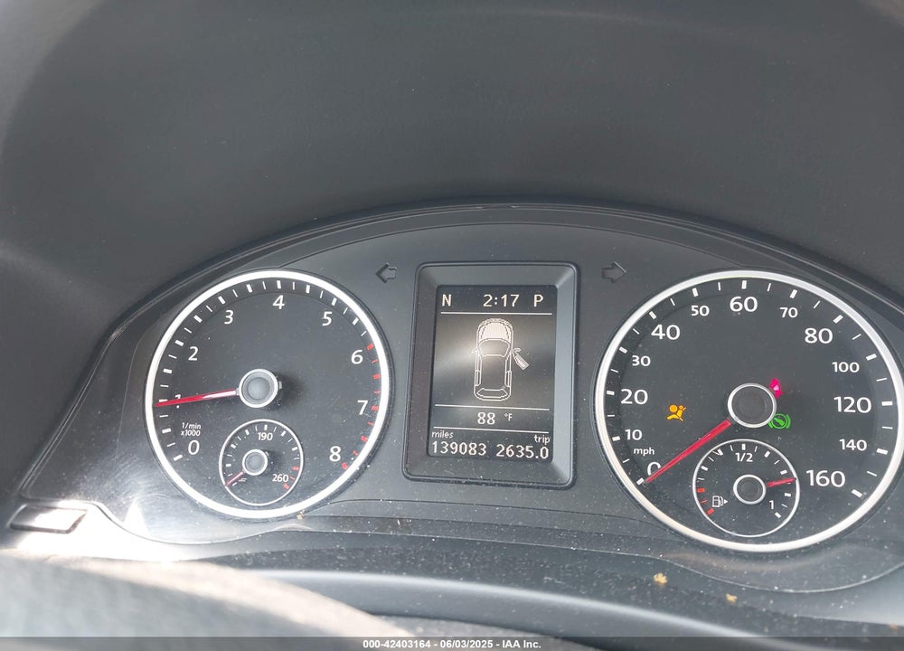 2012 VOLKSWAGEN TIGUAN SE VIN: WVGBV7AX1CW548133