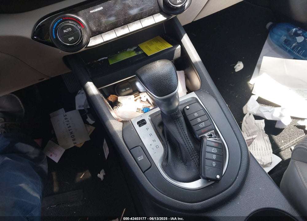 2019 KIA FORTE LXS VIN: 3KPF24AD7KE139680