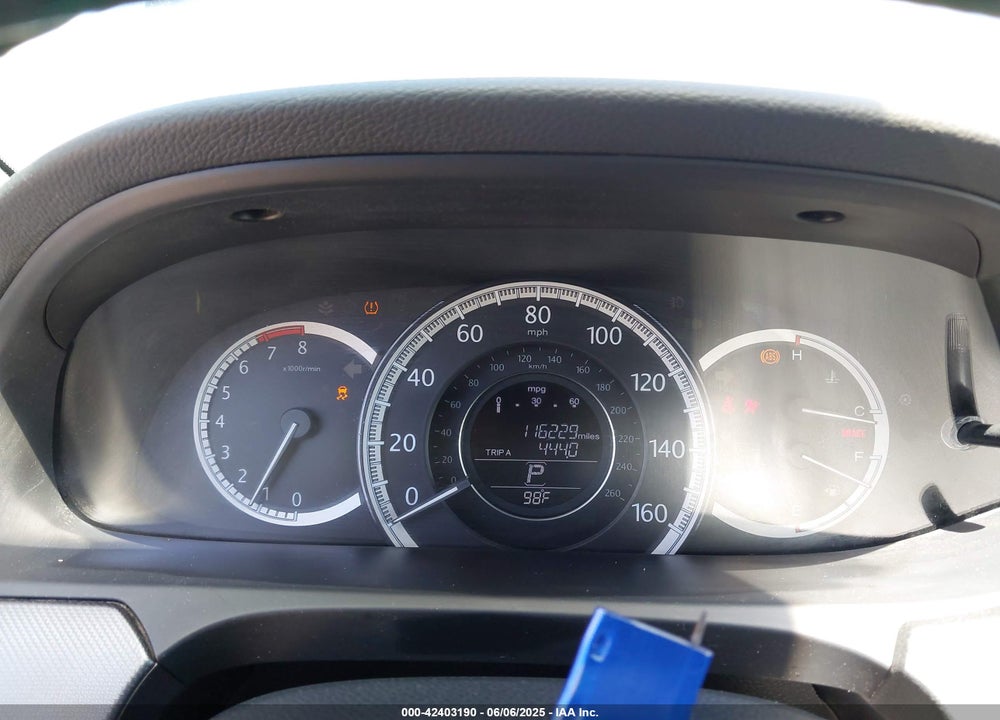 2015 HONDA ACCORD LX VIN: 1HGCR2F32FA248383