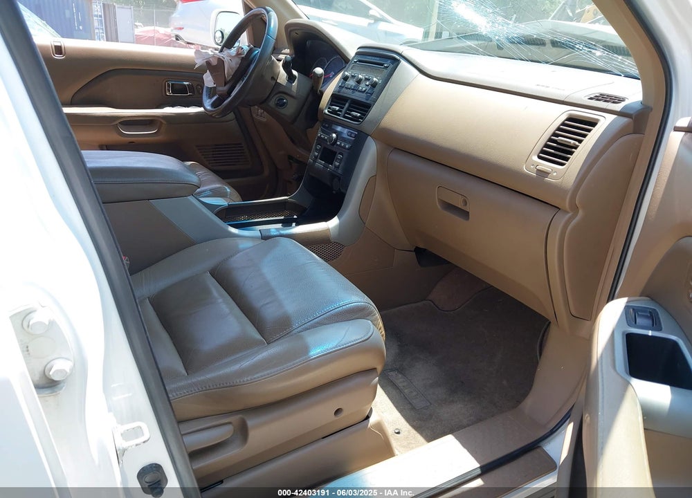 2007 HONDA PILOT VIN: 5FNYF18587B000332