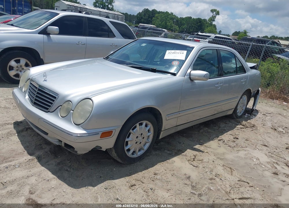 2000 MERCEDES-BENZ E 320 VIN: WDBJF65J9YB092442
