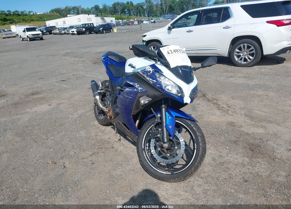 2013 KAWASAKI EX300 A VIN: JKAEX8A17DDA01195