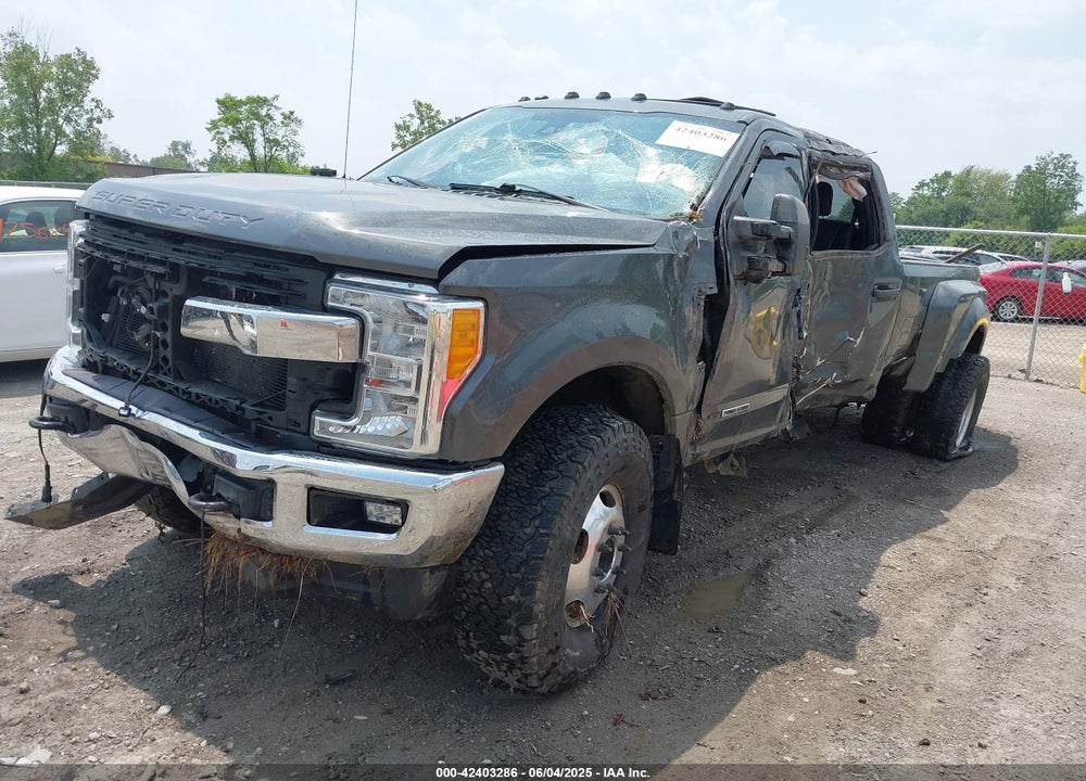 2017 FORD F-350 LARIAT VIN: 1FT8W3DT5HEE00495